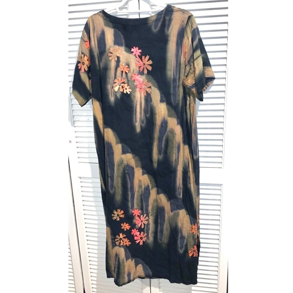 The Island Feeling Rayon Maxi Floral Dress 1X - Picture 4 of 8